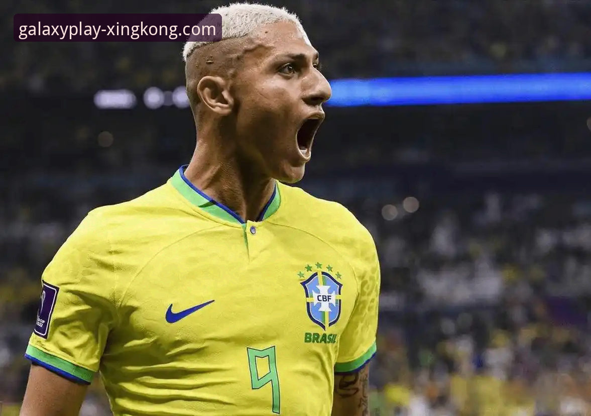 意大利vs世界杯：三连缺席的“末日启示录”vs星空体育平台上的真实体验